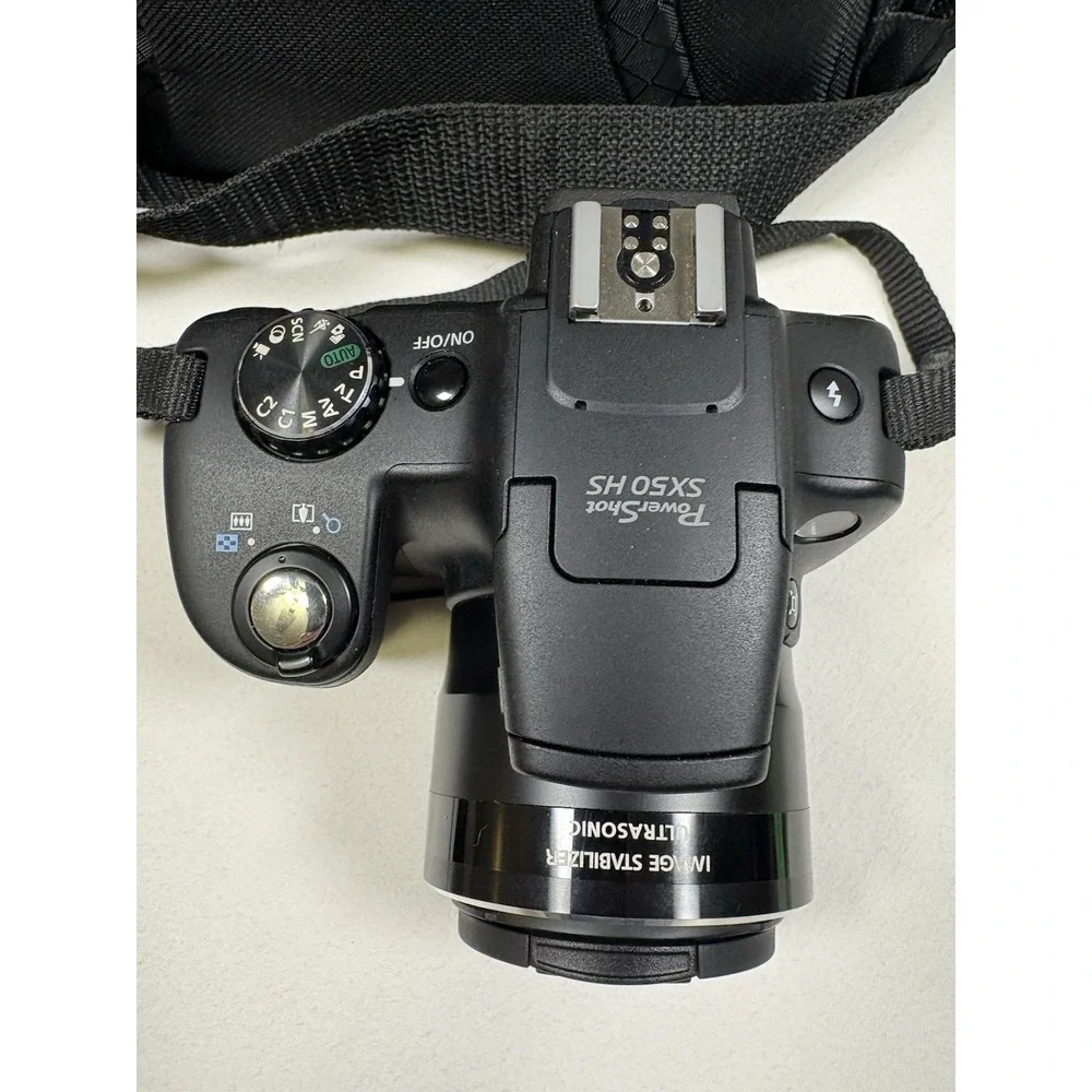 Canon PowerShot SX50 HS 12.1MP Digital Camera Bundle Bag 2-Batteries 32GB SD Kit